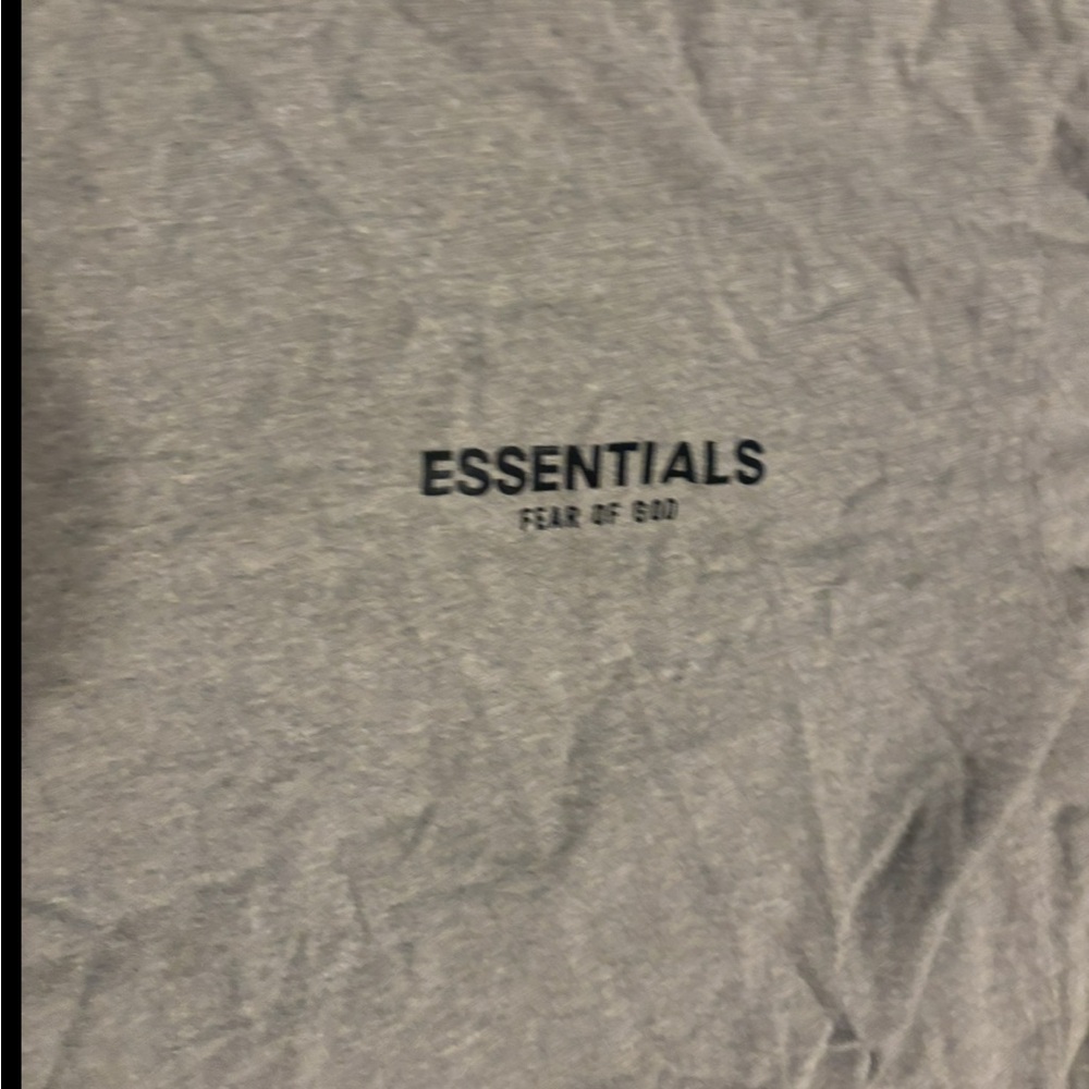Essentials tee - Picture 3 of 3